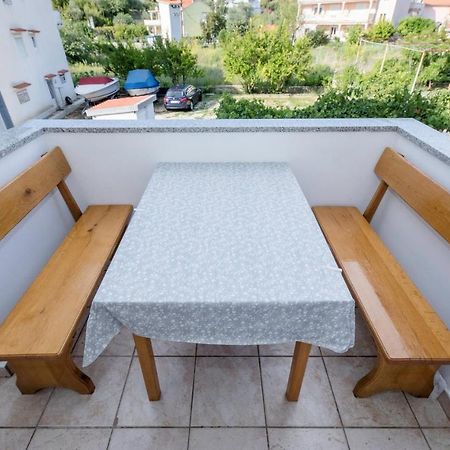 Apartments Stanicic Kampor Екстер'єр фото