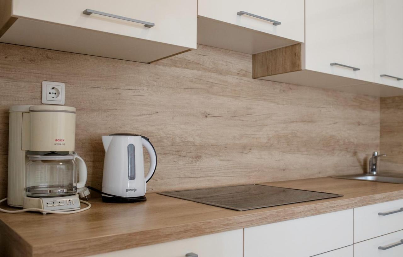 Apartments Stanicic Kampor Екстер'єр фото